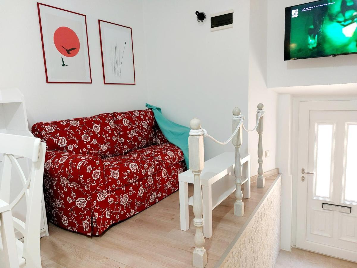 Sha La La - Charming, Unique Studio In A Historic Building Next To A Castle, Wifi, Smart Tv, Washer-Dryer Bakar Luaran gambar
