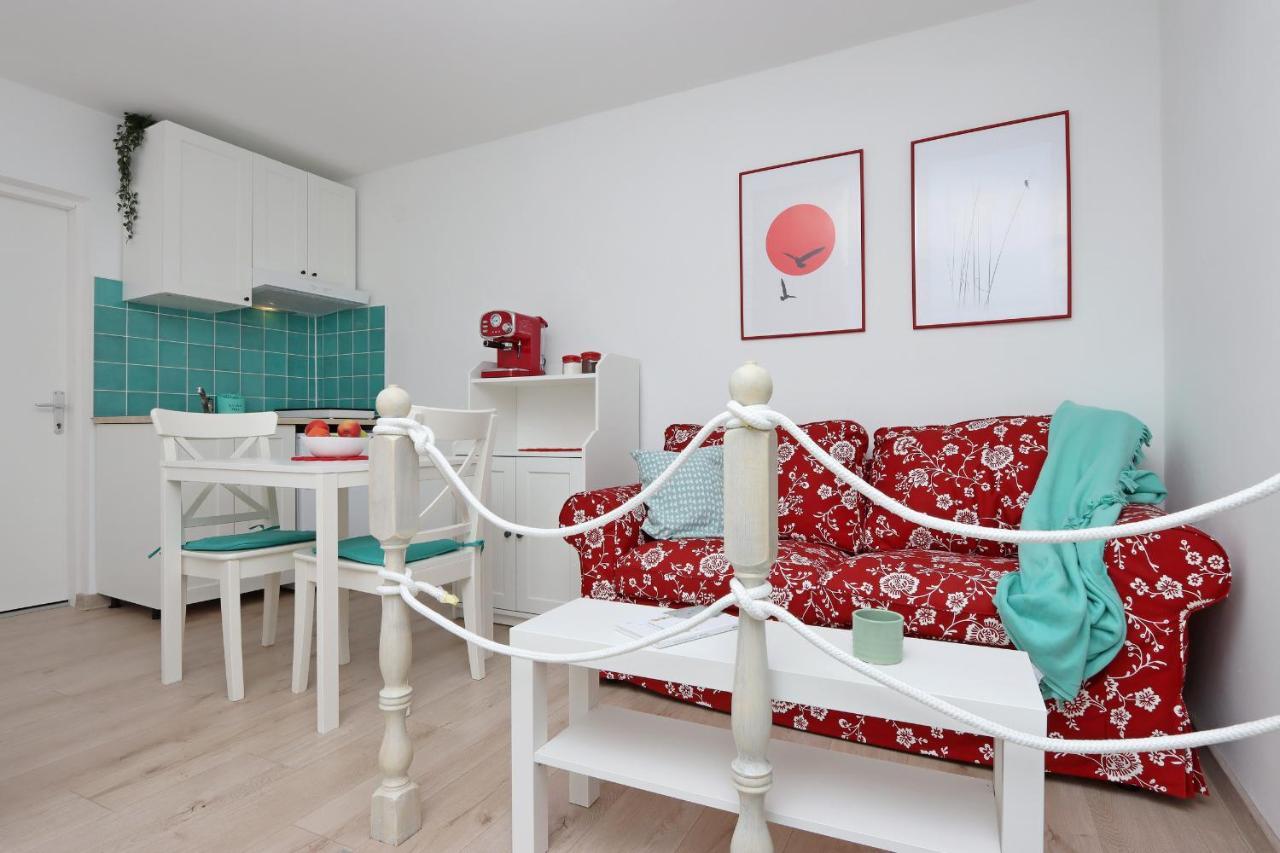 Sha La La - Charming, Unique Studio In A Historic Building Next To A Castle, Wifi, Smart Tv, Washer-Dryer Bakar Luaran gambar